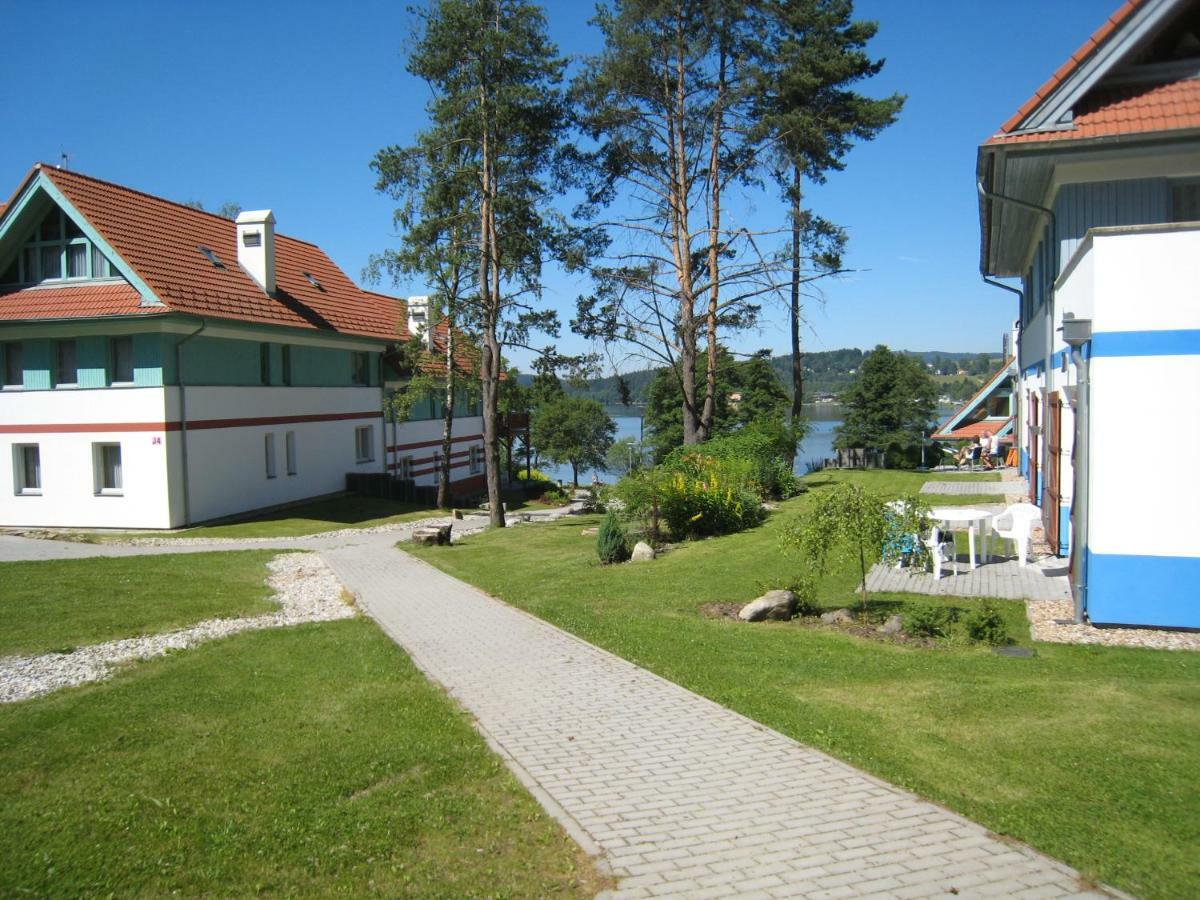 Апартаменты Apartman Riviera Липно-над-Влтавой Экстерьер фото