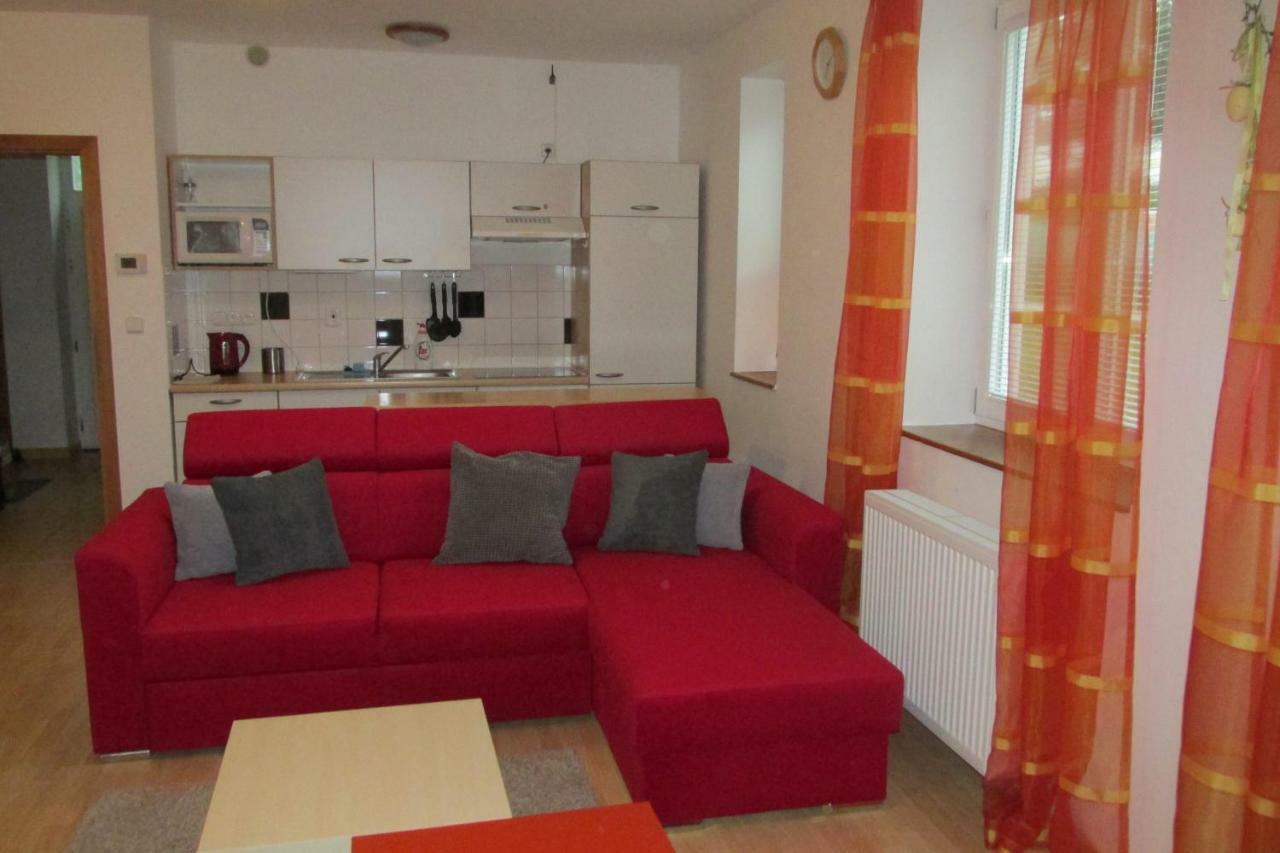 Апартаменты Apartman Riviera Липно-над-Влтавой Экстерьер фото